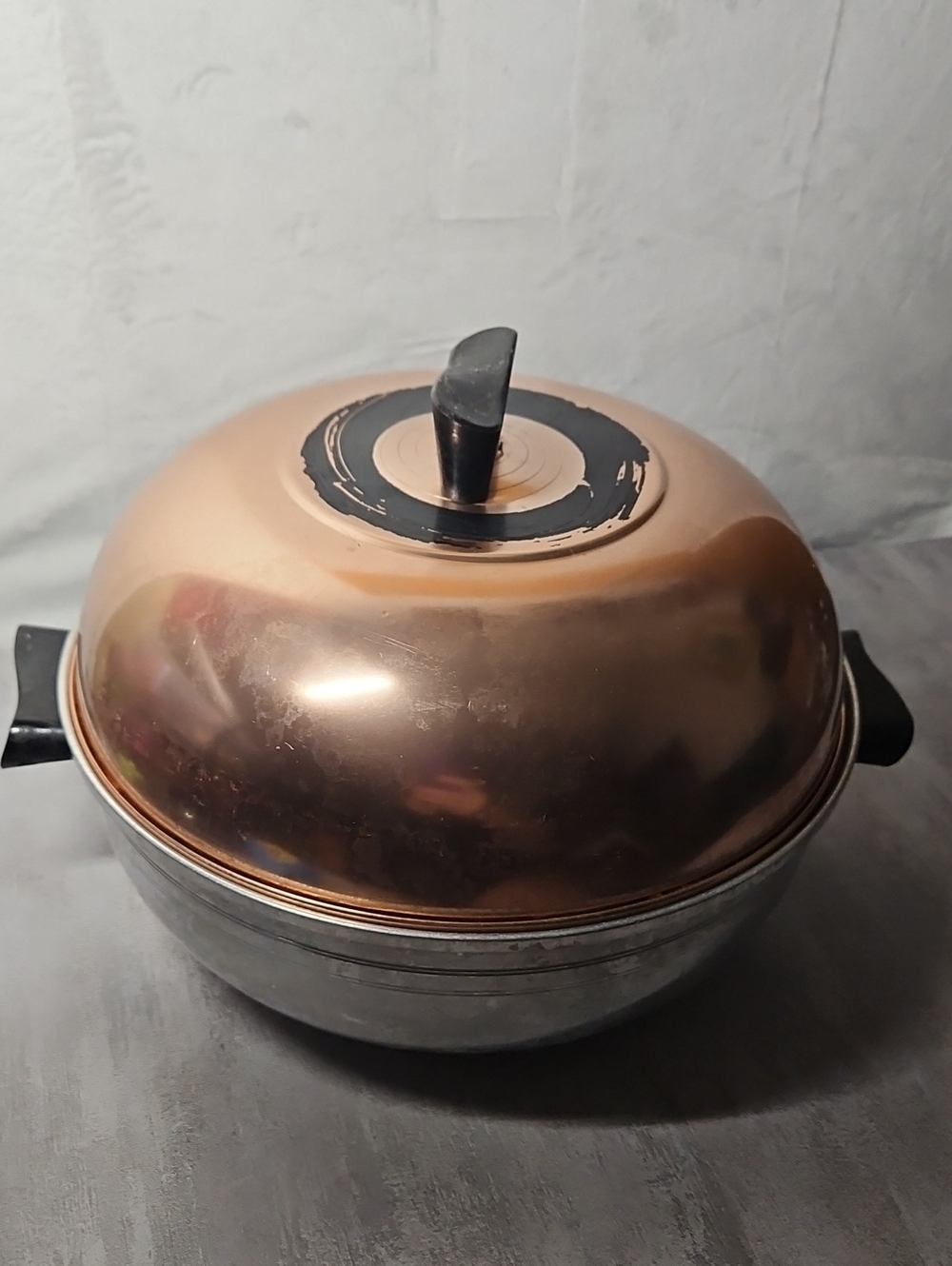 West Bend Vintage Bun Oven